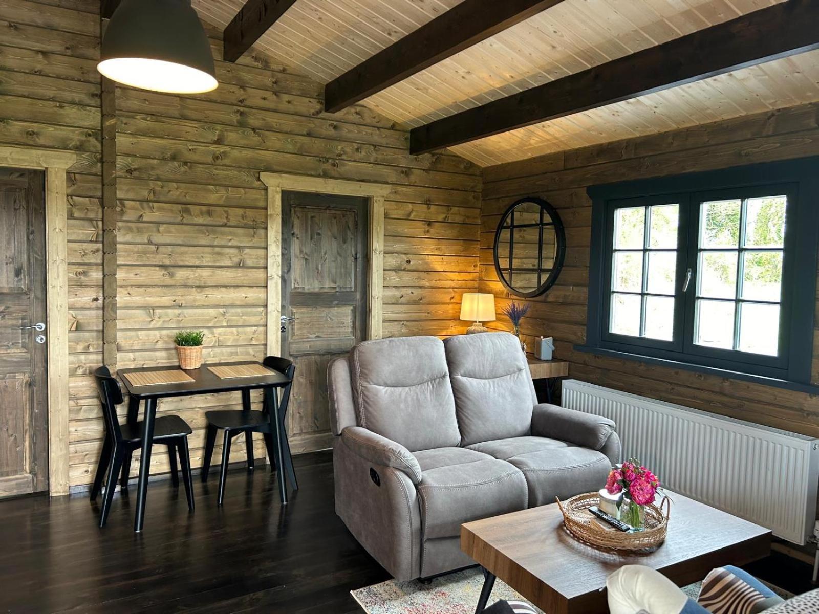 Little Rock Retreat Log Cabin With Hot Tub Castletown Gheoghegan Экстерьер фото