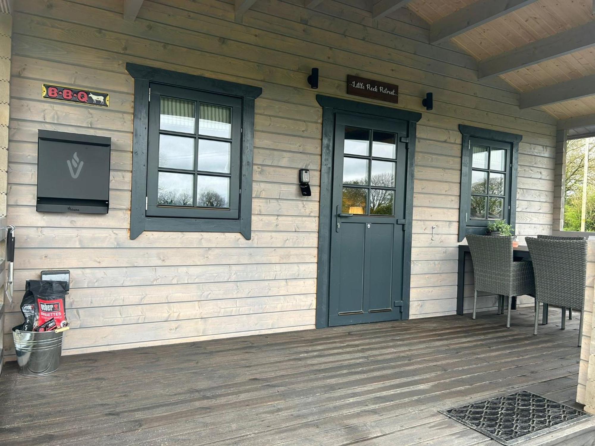 Little Rock Retreat Log Cabin With Hot Tub Castletown Gheoghegan Экстерьер фото